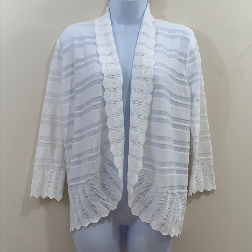 eight eight eight Open Front Sweater NEW  Size M